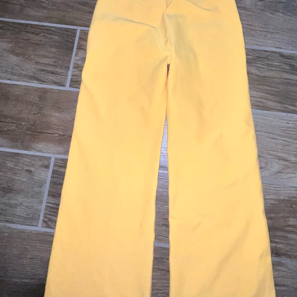 Beyond Yoga Yellow Spacedye Retro Cropped Pant - Picture 2 of 4